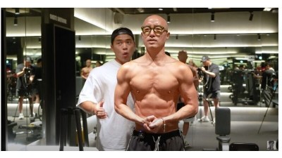 싱글벙글 홍석천 근황