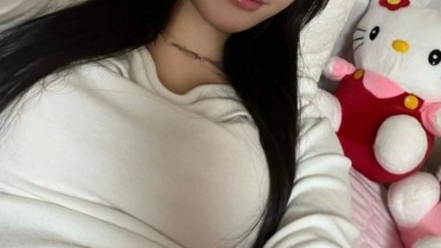 펜싱계 에서 주목받는 06년생 여고생 선수.jpg