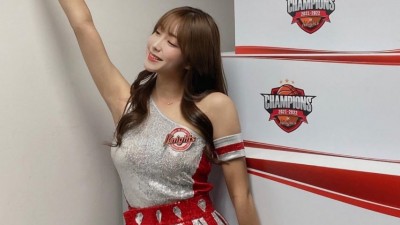 안지현 치어리더