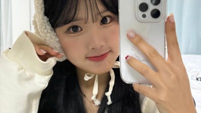최홍라