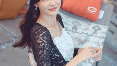 모델 진유리