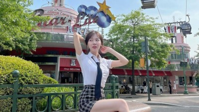 쏘블리 각선미 자랑