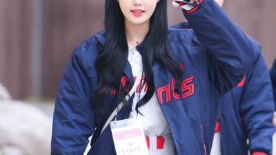 최홍라