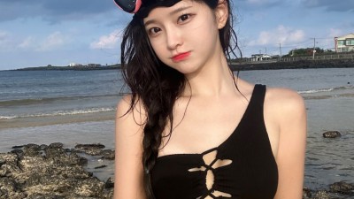 박민정 귀여운 해녀복 스타일 비키니
