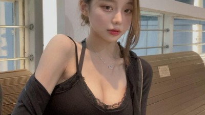 피팅모델 윤주