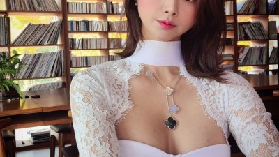 피팅모델 최수현