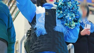 김유나