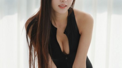 살짝 숙인 김가온