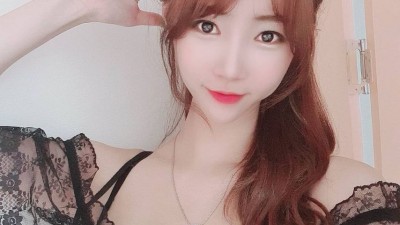셀리