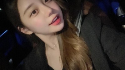 피팅모델 윤주