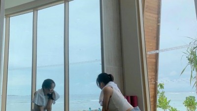 운동하는 신재은