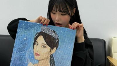 최홍라