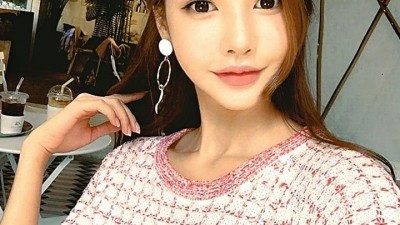 피팅모델 손윤주