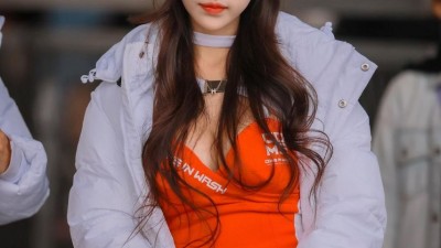 설민아