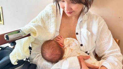 국가비, 동탄룩 입고 모유수유 중 사랑 가득 모습 어디서든 해도 당연한거고 배려해주는 분위기