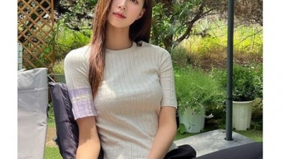 모델 엄예진