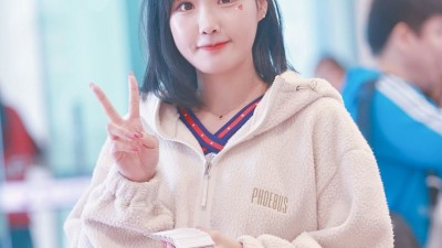 최홍라
