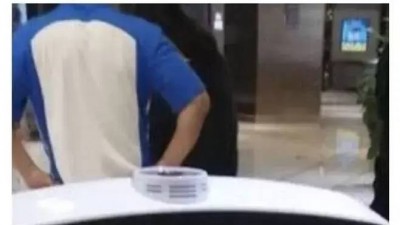 인간에게 무시당하고 우는...