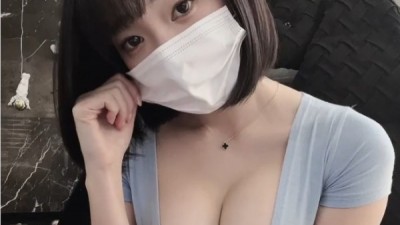 어마어마한볼륨감보여주는인경이셀카