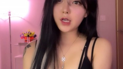 섹시폭팔연두슴골지리는의상
