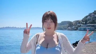 위아래로 흔들어주는 벨벳.mp4