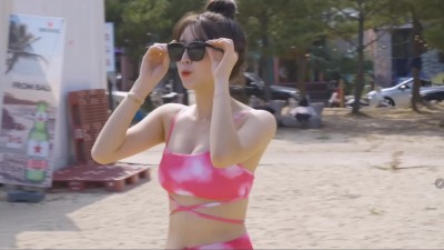양양 처음 와본다는 치어리더 안지현 수영복