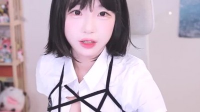 수련수련
