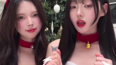 친구랑 징글벨 챌린지 하는 모델 쥬