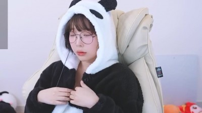 봉인 해제하는 강인경