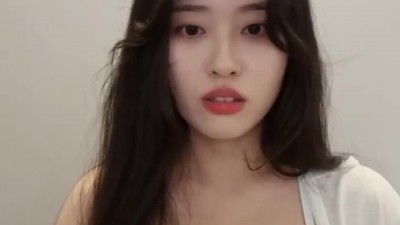 약후) 소람잉 가슴 계곡 오픈해서 가슴골 명치까지 보여주는 서비스
