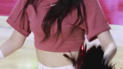봉긋한 나이키 크롭티 흰반바지 권희원 치어리더