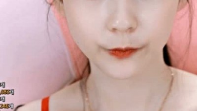겨 왁싱 자랑하는 짜미