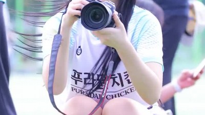 카메라 찍는 하지원 치어리더 파워하체