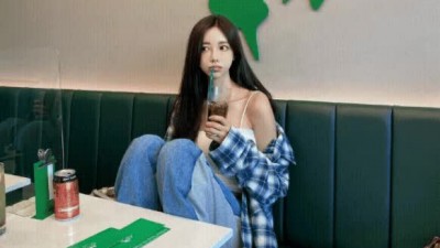 피팅모델 손윤주