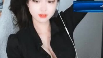 Bj문월 검은색 상의