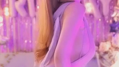 효카 야릇한 몸짓