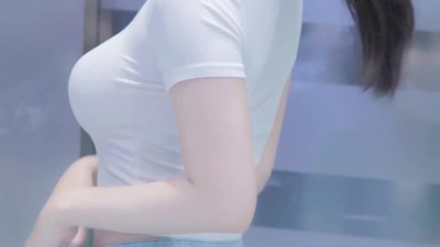 마이부 초 밀착 봉긋 흰티 청바지 핏
