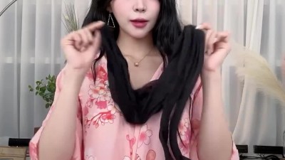 꽃빵 누님 지금이 폼 전성기, 오늘은 큐티 섹시.mp4