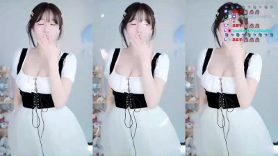 수련수련 알프스 소녀룩 천장캠 윗가슴골