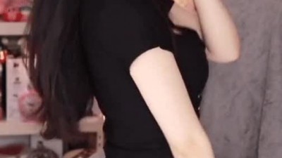 에디린 검스에 가터벨트