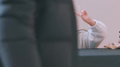 최홍라