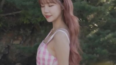 치마 걷어 올려주는 포켓걸스 민채 집중하게 하는 시스루 팬티