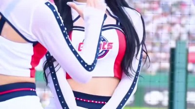 최홍라