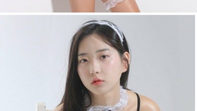 흐를듯한볼륨감갓재은메이드코스프레