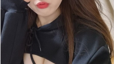 소람이인스타귀엽게셀카반전야릇한슴골
