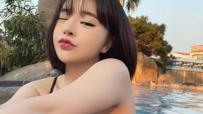 깊은슴골야릇한비키니손밍좌