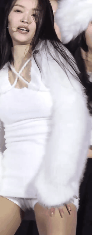 a44f9aff741bcf6220c627014cec1240_1751697054_1212.gif