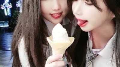 나는푸르에디린교복아이스크림먹방ㅅㅅㅅ