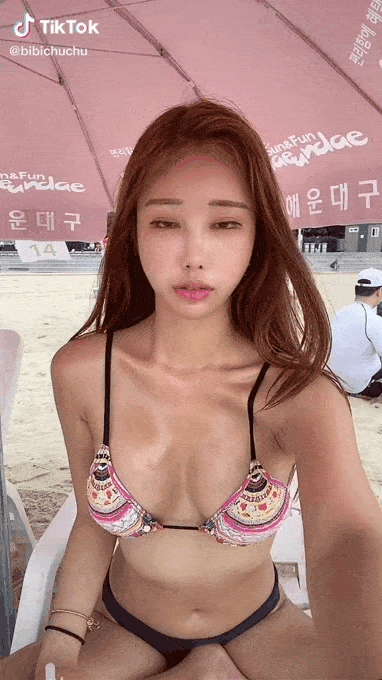1b86e10db083eba35ee60d36e222dd79_2hk1rTIhJVvymhHaNp.gif