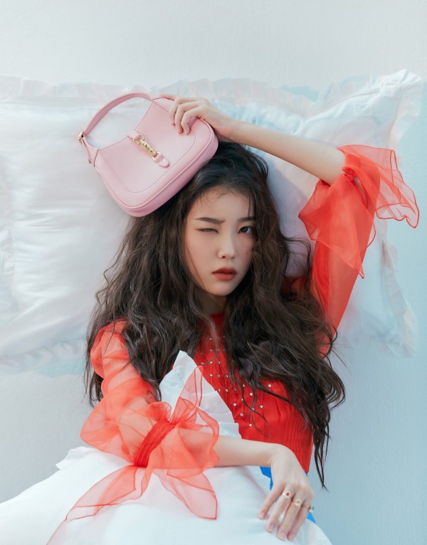 아이유 ELLEME 화보
